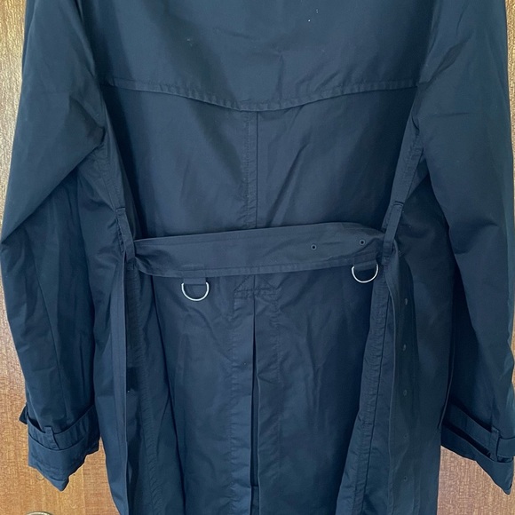 Burberry Trench - Picture 3 of 7